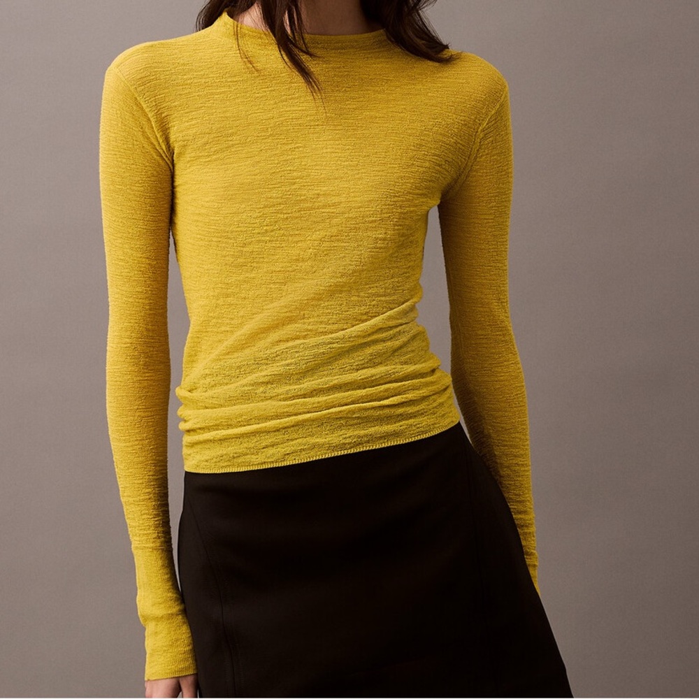 Calvin Klein Women’s Textured Knit Long-Sleeve Top 
Size Small